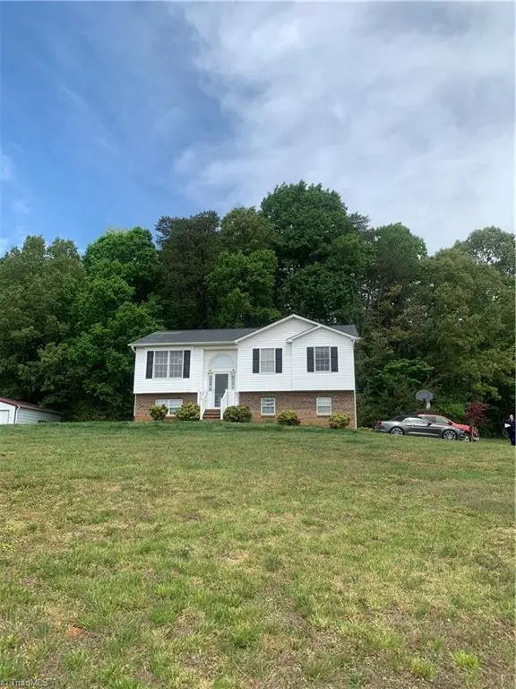 8271 Creedmoor Drive, Rural Hall, NC 27045