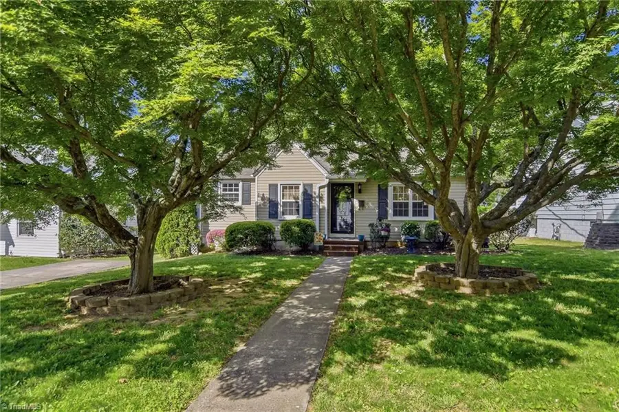 622 Bellview Street, Winston Salem, NC 27103 - #2