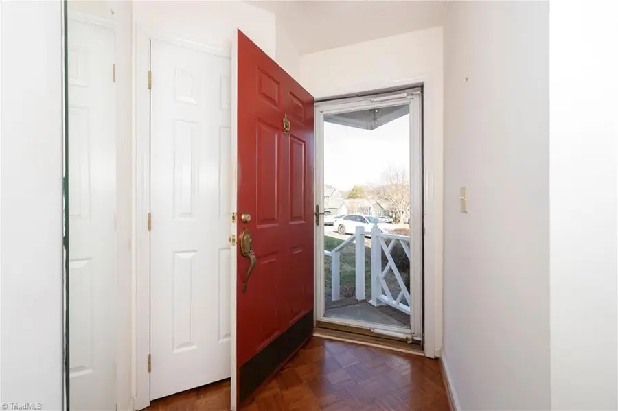 2716 Sawgrass Court, Winston Salem, NC 27103 - #2