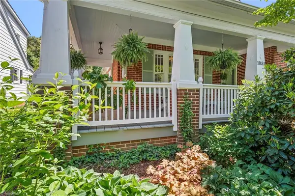 1051 S Hawthorne Road, Winston-Salem, NC 27103