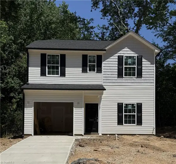 2909 Bainbridge Drive, Winston-Salem, NC 27105