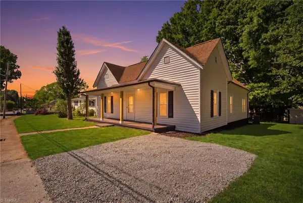 630 Davis Avenue, Newton, NC 28658