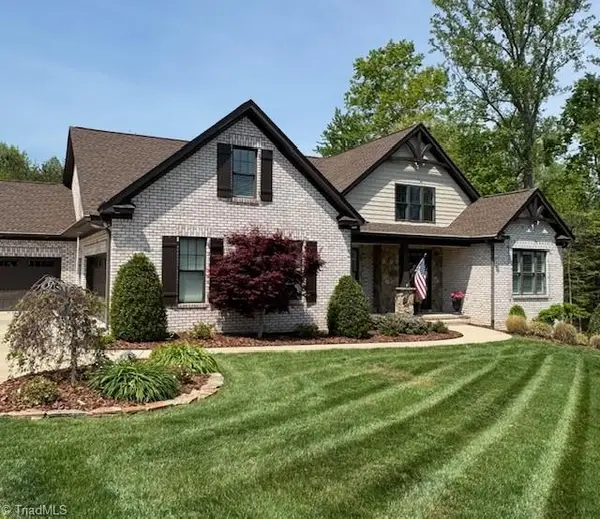 7715 Northern Estates Point, Greensboro, NC 27455