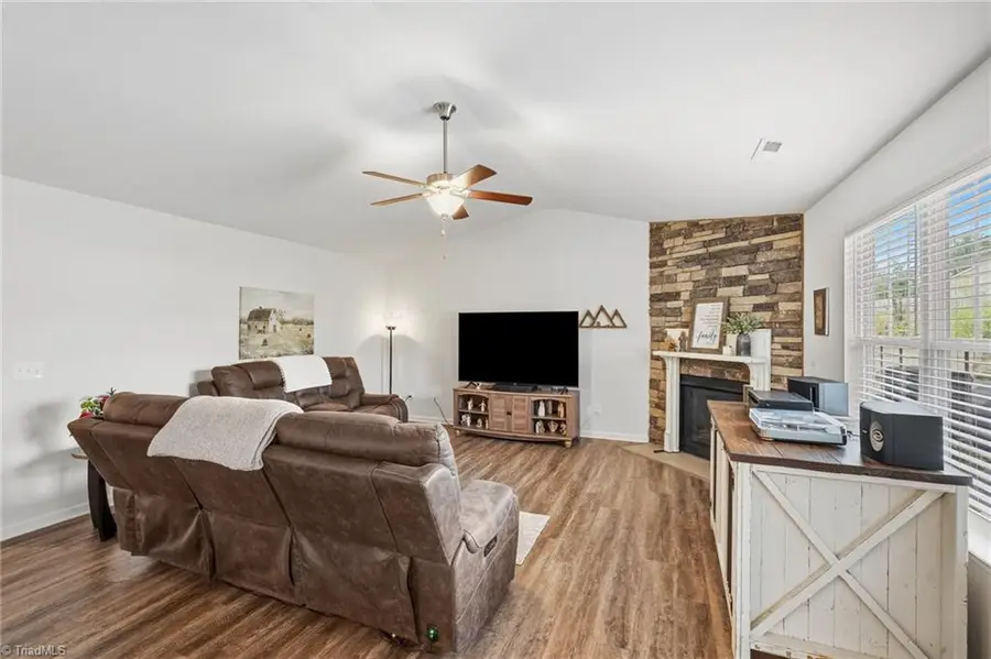 4809 Stovall Drive, Walkertown, NC 27101 - #2