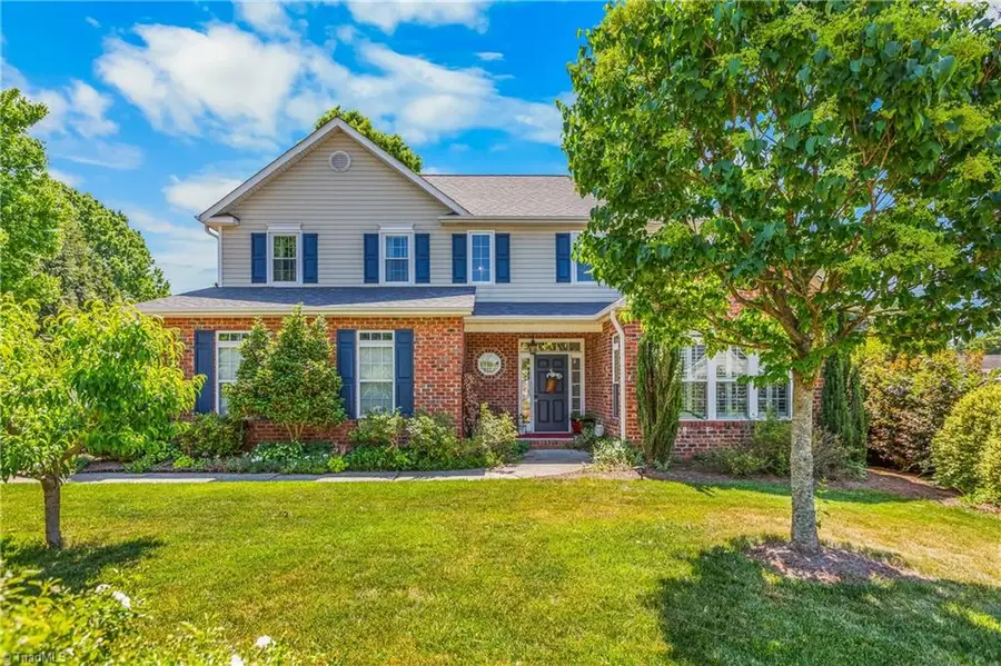 841 Lisa Run Court, Kernersville, NC 27284 - #2