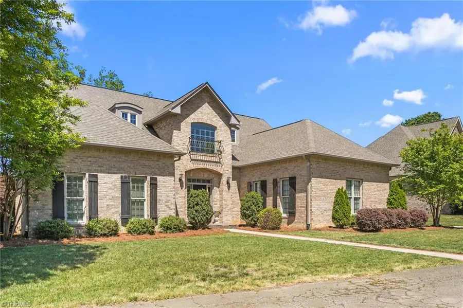 2049 Edgewood Avenue, Burlington, NC 27215 - #2