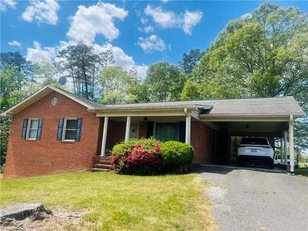 505 Belvue Drive, Mount Airy, NC 27030