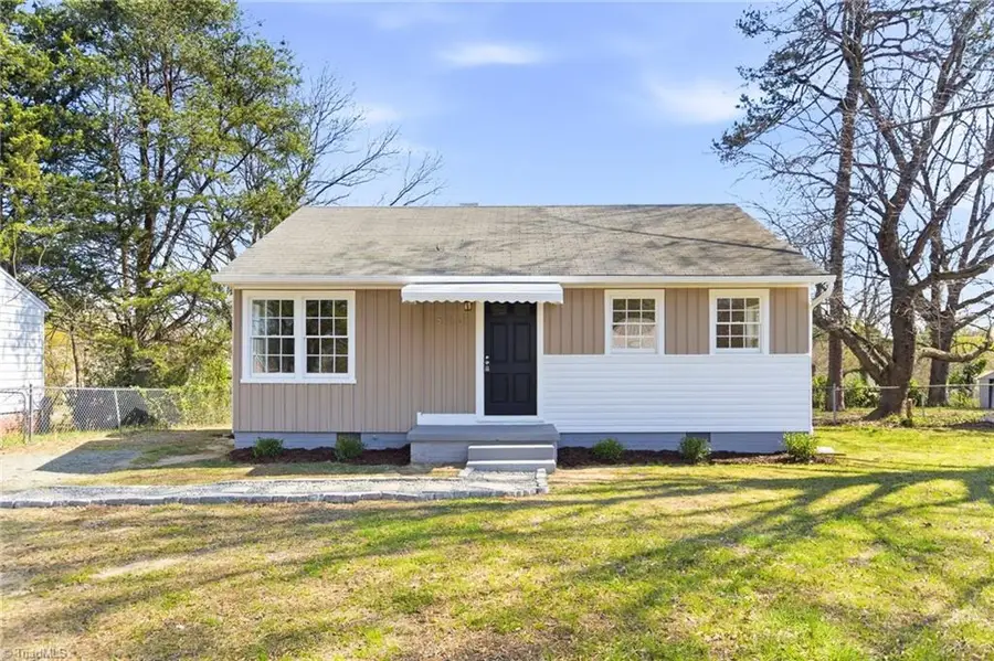 510 Delaware Avenue, Burlington, NC 27217 - #2