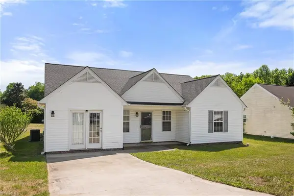 3687 Cheshire Woods Drive, Winston-Salem, NC 27106