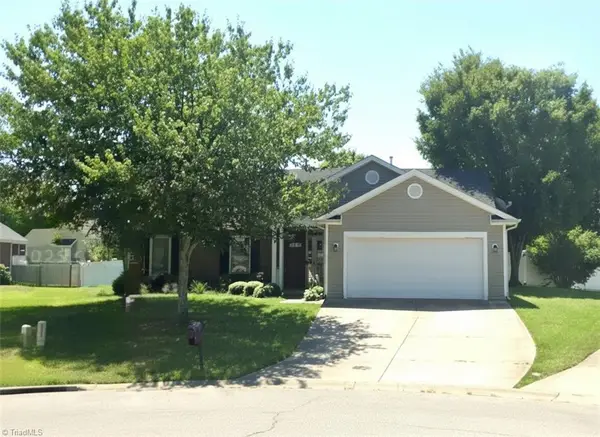 189 Picardy Court, Kernersville, NC 27284