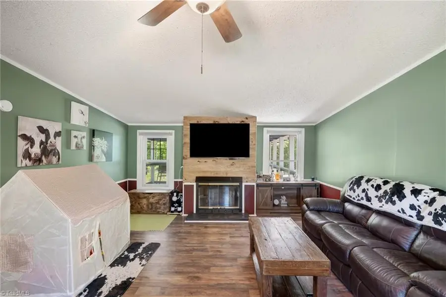 6092 Cain Forest Drive, Walkertown, NC 27051 - #2