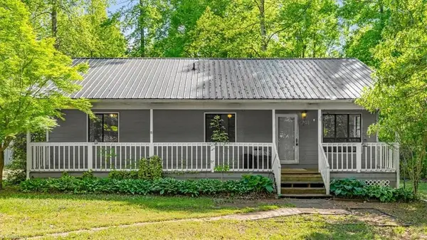 6201 Three Loy Road, McLeansville, NC 27301