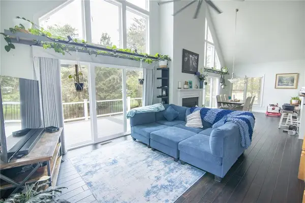 5367 Darwood Estate Lane, Winston-Salem, NC 27106