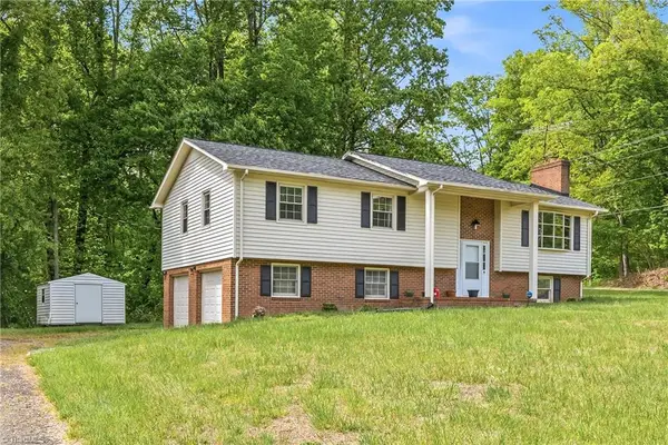 104 Windover Drive, Pinnacle, NC 27043