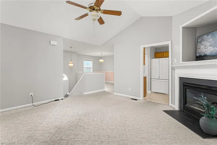 2013 Priya Street, Thomasville, NC 27360 - #3