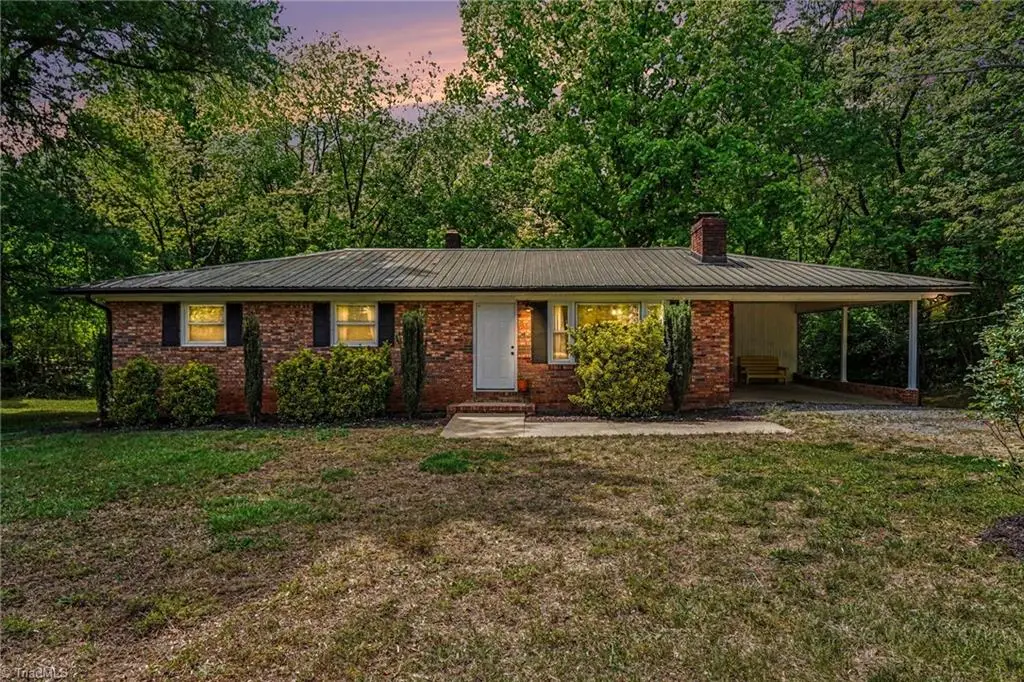 371 Sharon School Road, Statesville, NC 28677 - #1