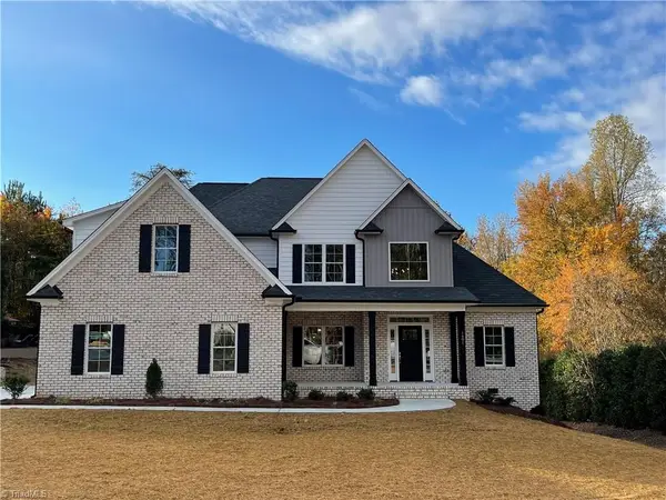958 Medinah Drive, Winston-Salem, NC 27107