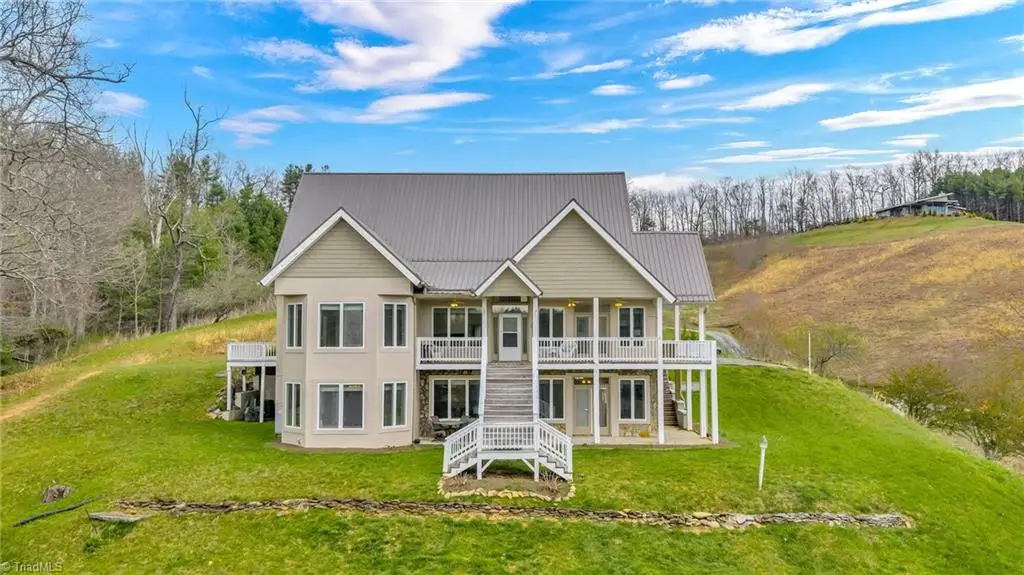 361 Osprey Place, West Jefferson, NC 28694 - #1