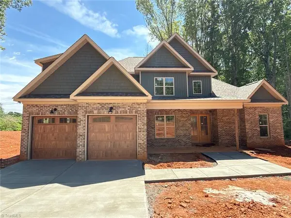 3784 Verbena Way, Clemmons, NC 27012