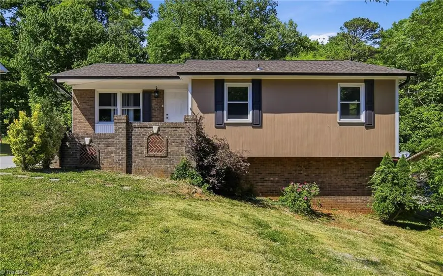 331 Retnuh Drive, Winston Salem, NC 27105 - #2