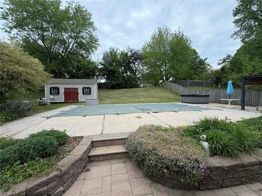 2807 Lamroc Road, Greensboro, NC 27407 - #2