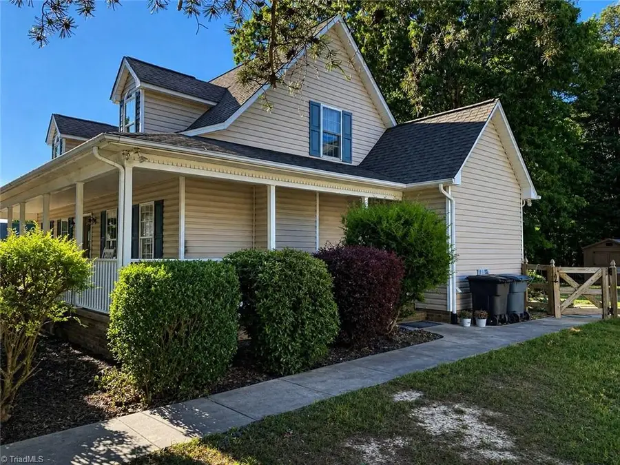 695 Old Castle Drive, Randleman, NC 27317 - #2