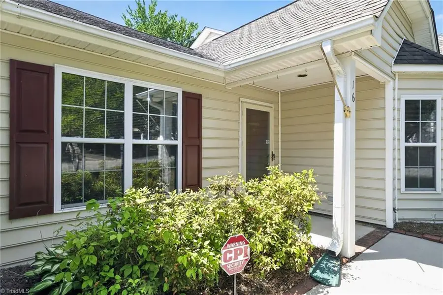 16 Mansfield Circle, Greensboro, NC 27455 - #3