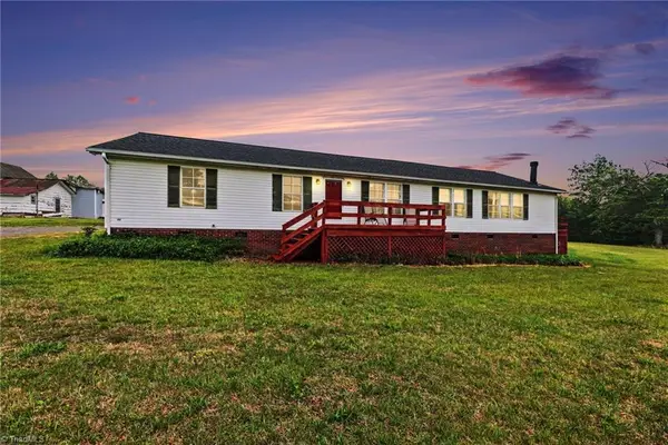 1369 Brims Grove Road, Pinnacle, NC 27043