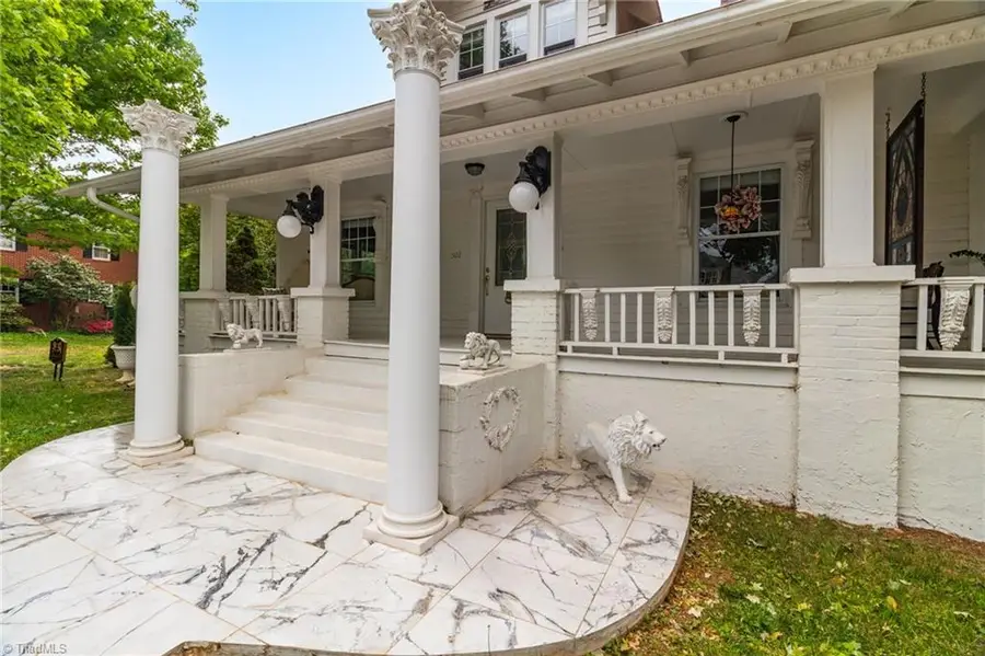 501 W 2nd Avenue, Lexington, NC 27292 - #2