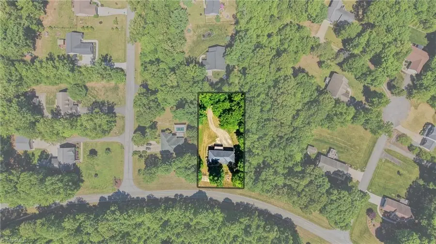 148 Pinta Court, Thomasville, NC 27360 - #3