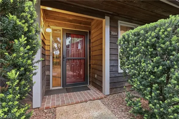5354 Larch Court, Winston-Salem, NC 27104