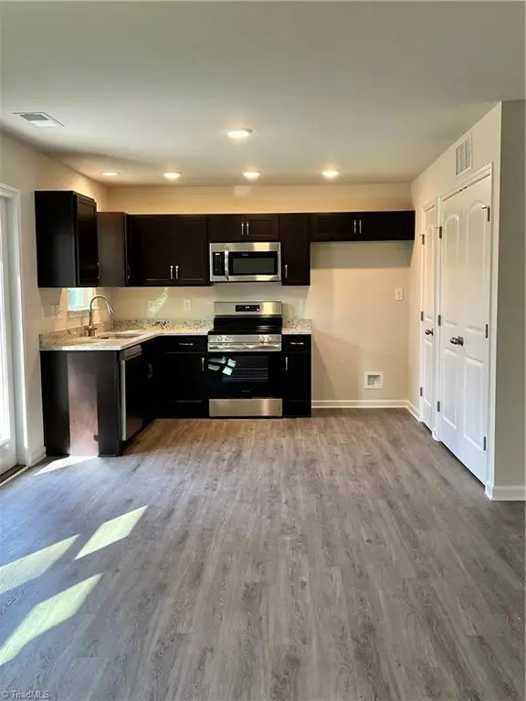 226 E Hemstead Street, Lexington, NC 27292 - #2