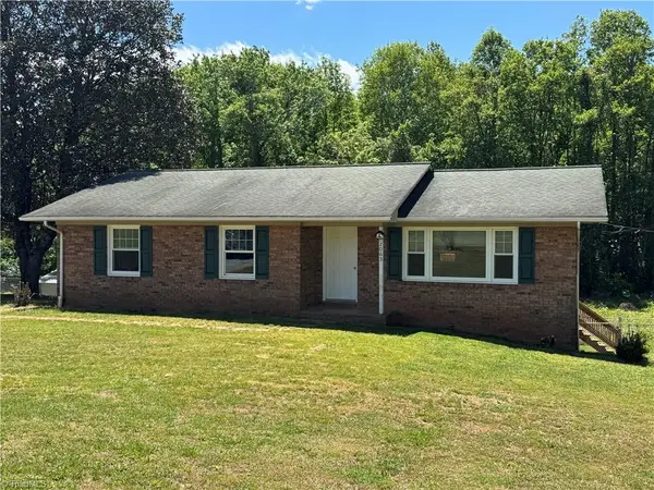 2063 Rock Creek Road, North Wilkesboro, NC 28659