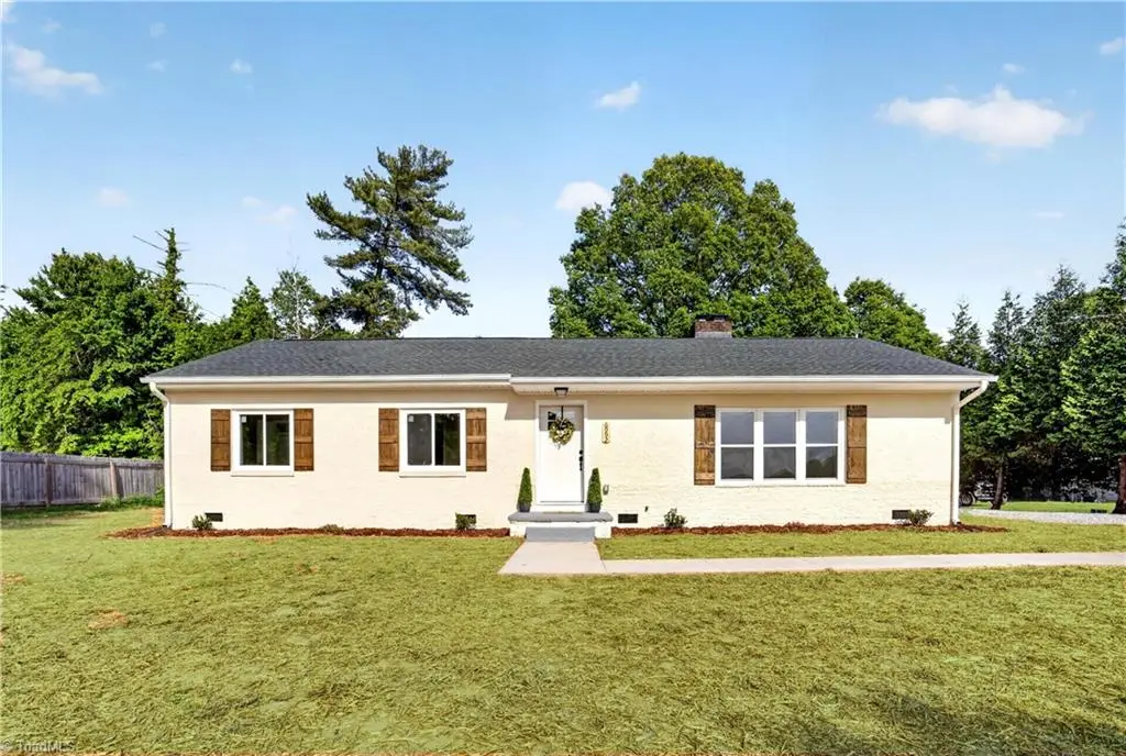 6992 N Nc Highway 109, Wallburg, NC 27107 - #1