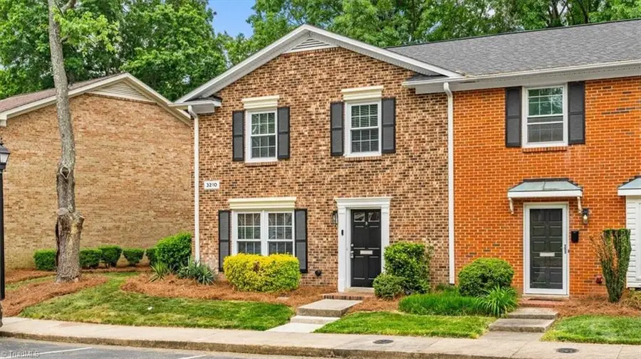 3210 Regents Park Lane #D, Greensboro, NC 27455 - #2