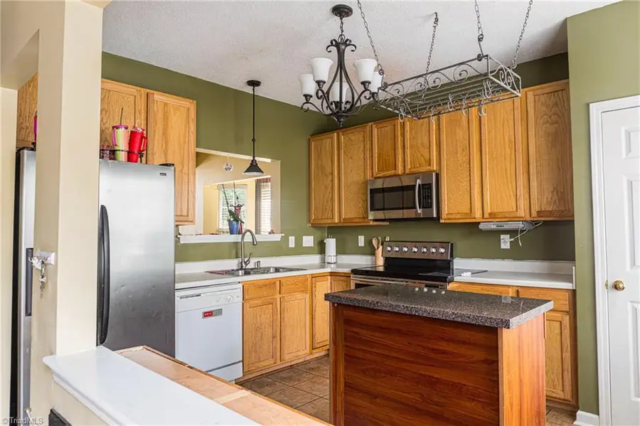 310 Brittany Way, Archdale, NC 27263 - #3