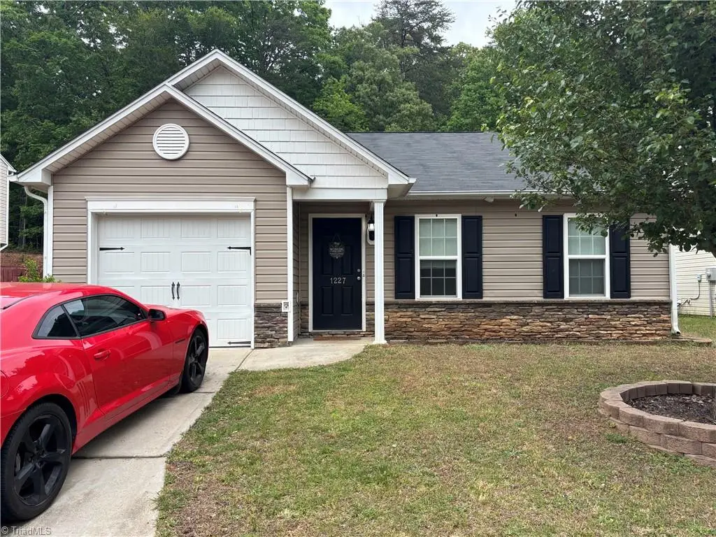 1227 Stonefield Crossing Court, Winston Salem, NC 27107 - #1