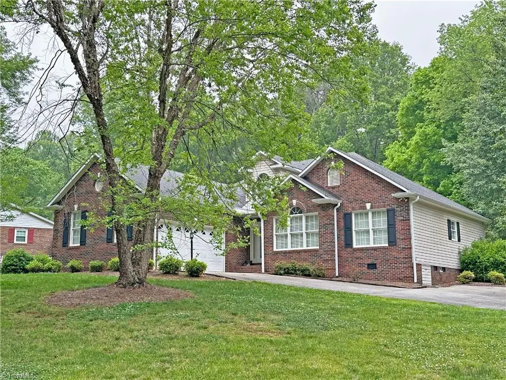 136 Valleybrook Drive, Elkin, NC 28621 - #1