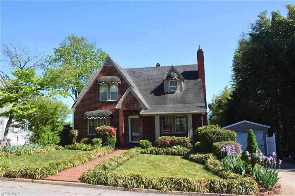 905 F Street, North Wilkesboro, NC 28659 - #1