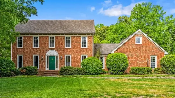 5306 Graycliff Drive, Greensboro, NC 27406