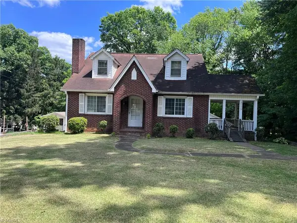 3729 Main Street, Winston-Salem, NC 27127