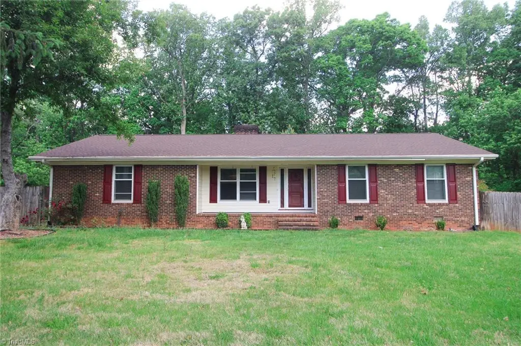 8012 Tam Oshanter Drive, Greensboro, NC 27409 - #1