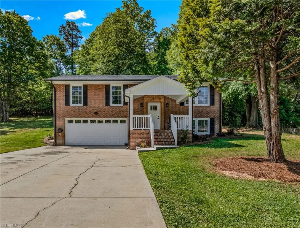 117 Kingswood Place Drive, Walnut Cove, NC 27052 - #1
