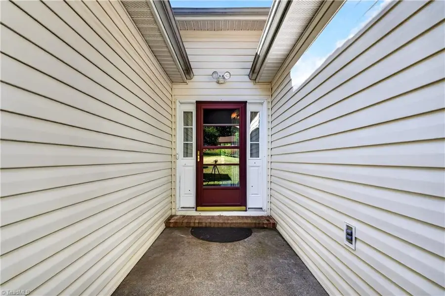4108 Rock Hill Road, Pfafftown, NC 27040 - #2