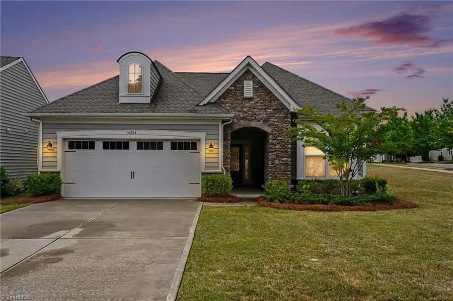 14204 Southbridge Forest Drive, Charlotte, NC 28273 - #2