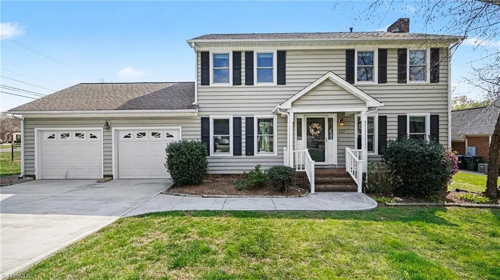 537 N Gurney Street, Burlington, NC 27215 - #1