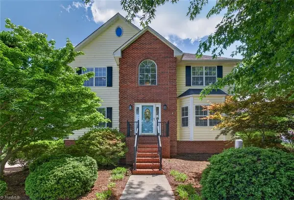 252 Country Circle, Advance, NC 27006