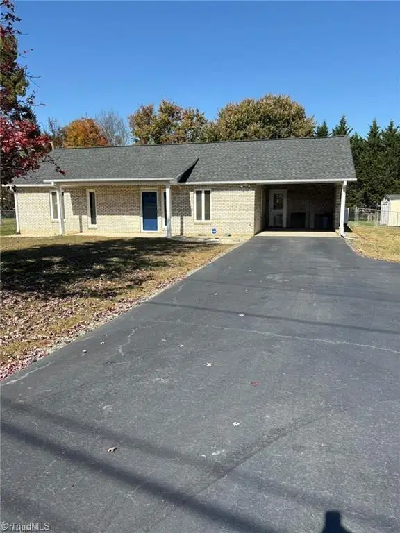 807 Silver Dapple Lane, Kernersville, NC 27284 - #3