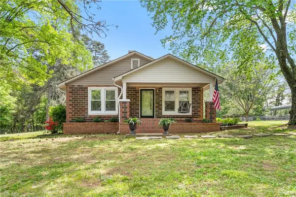 914 Nc Highway 62 E, Pleasant Garden, NC 27313