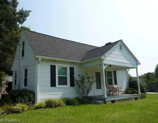 11 Hilton Drive, Winston-Salem, NC 27127
